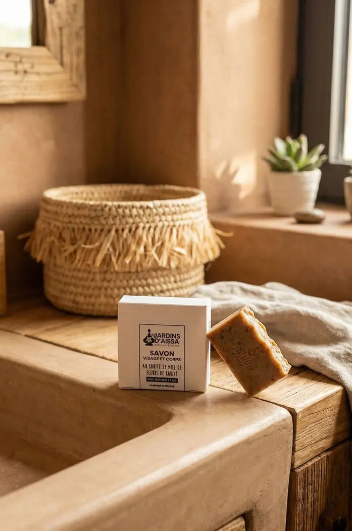 Savon bio pour le corps au karité et miel de fleurs de karité les jardins d'aissa 3